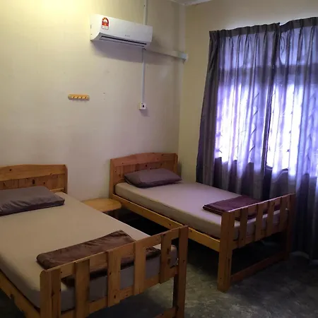 Little Cozy Homestay Kota Bharu Bagian luar foto
