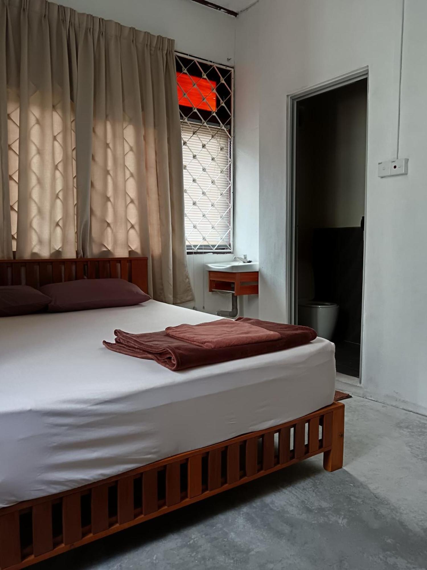 Little Cozy Homestay Kota Bharu